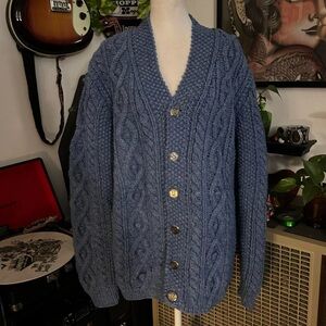 Vintage 1970s Men’s Blue Cable Wool Knit Cardigan Sweater